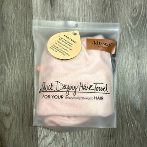 Kitsch Microfiber hair towel.